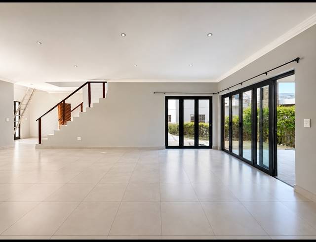 3 BEDROOM FREEHOLD TO LET IN SALT ROCK